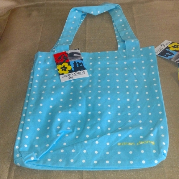 Aaronchang - Picture 1 of 3